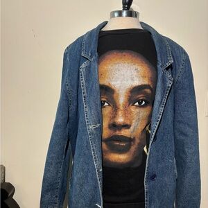 Sade Tshirt